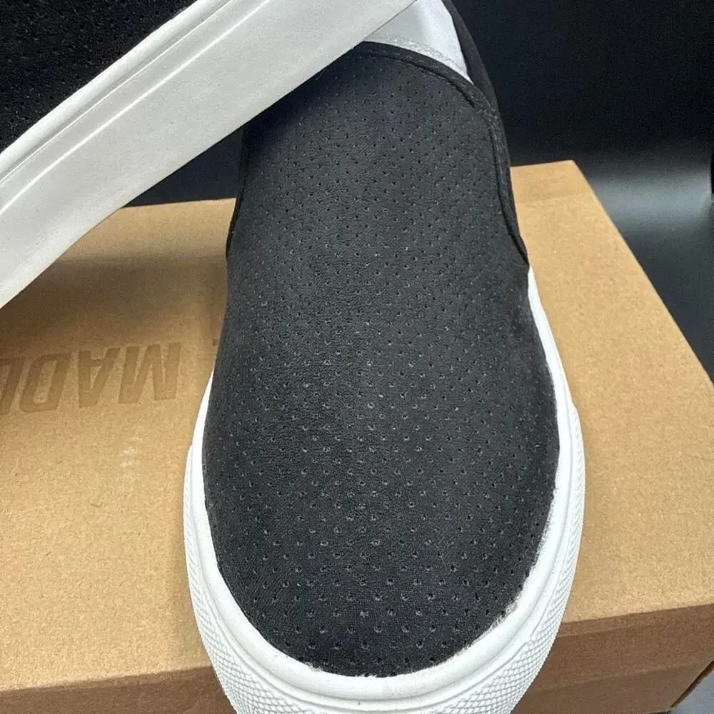 Steve Madden steve madden